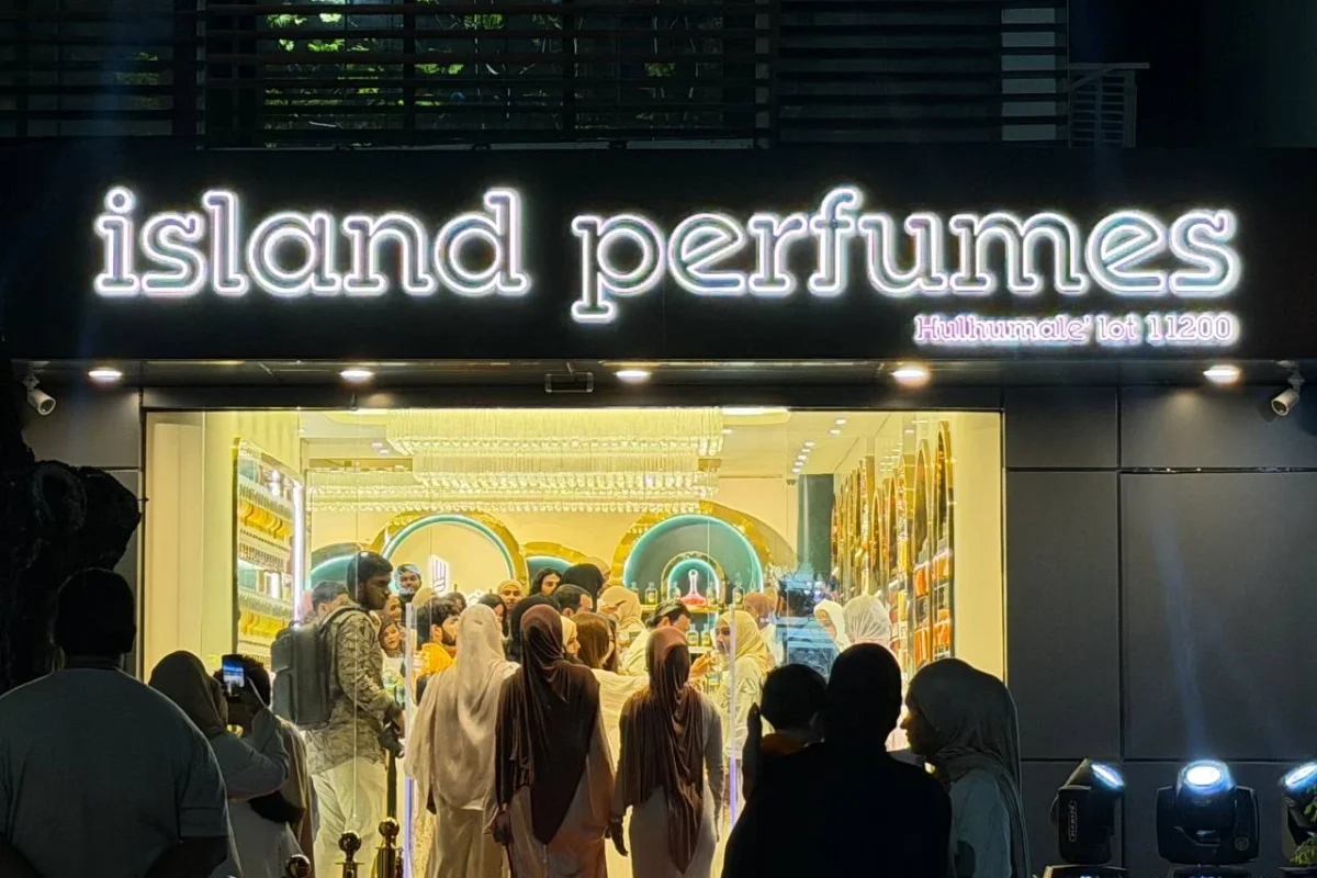 އައިލެންޑް ޕާފިއުމްގެ އައު ފިހާރައެއް ހުޅުމާލޭގައި ހުޅުވައިފި