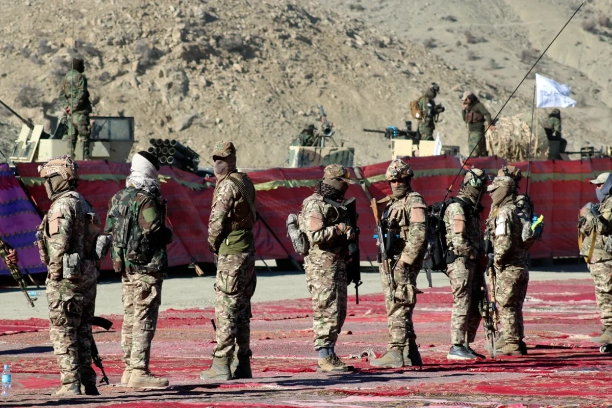 މޯދީއަށް ބައިއަތު ހިފައިގެން ތިބި ތާލިބާން ނައްތާލަން ޕާކިސްތާން ސިފައިން އެއްގަމު މަގުން އަފްޣާނިސްތާނަށް އަރައިފި