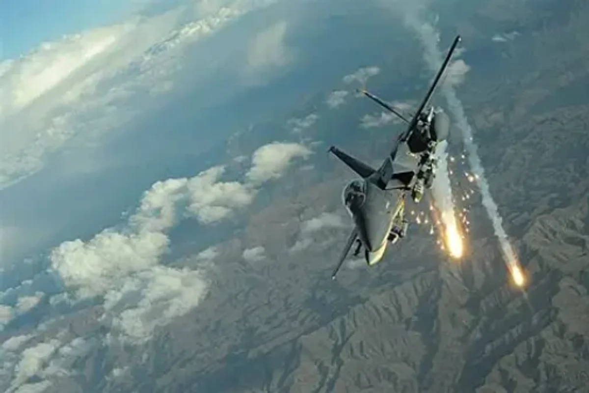 ކުވައިތުގެ މައްޗަށް އެމެރިކާގެ ދެވަނަ އެފް-15 އީގަލް ވައްޓާލައިފި