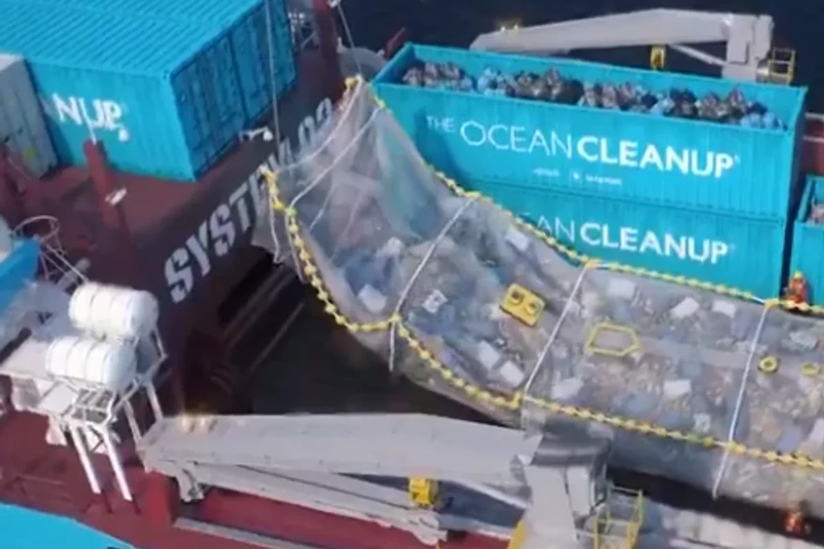 ޗައިނާއިން ޕެސިފިކް ކަނޑުގެ ކުނި ސާފުކުރުމުގެ ބިޔަ މަޝްރޫއެއް ފަށައިފި