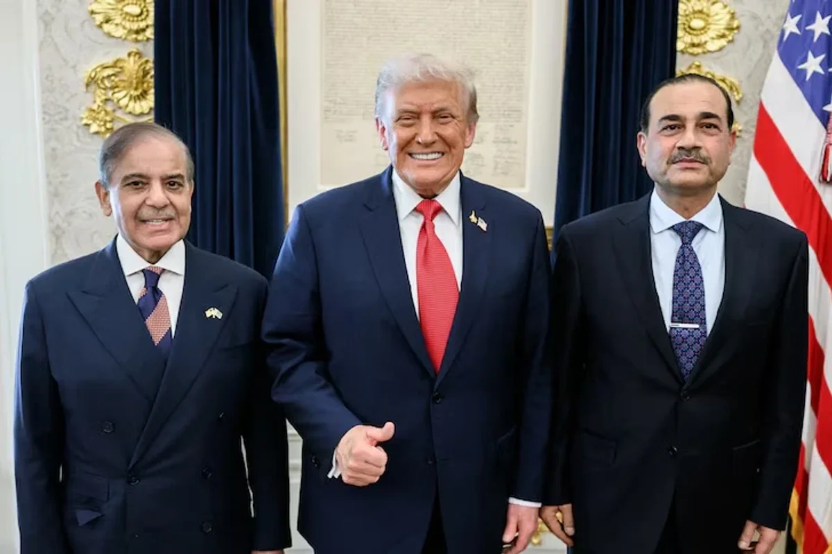 ޕާކިސްތާންގެ ރައީސްގެ ހުށަހެޅުން ބަލައިގަނެ ޓްރަމްޕް 2 ހަފްތާގެ ސީޒްފަޔަރ އެއް އިއުލާންކޮށްފި