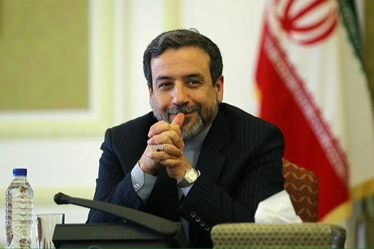 އައްބާސް އަރާޗީ: ހުޅަނގުން ތައުލީމު ހާސިލްކޮށް، އީރާނުގެ ދިފާއީ ބާރަށްވީ ކެރޭ ސިޔާސީ ޝަޚުޞިއްޔަތެއް