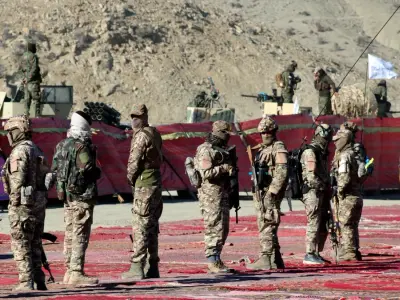 މޯދީއަށް ބައިއަތު ހިފައިގެން ތިބި ތާލިބާން ނައްތާލަން ޕާކިސްތާން ސިފައިން އެއްގަމު މަގުން އަފްޣާނިސްތާނަށް އަރައިފި