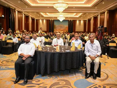 ޔޫއޭއީގައި އުޅޭ ދިވެހިން ސަމާލުވުމަށް އިލްތިމާސްކޮށްފި