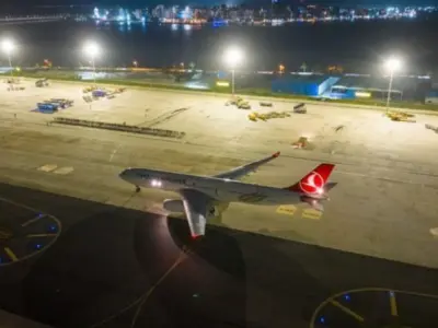 އިރާން-އިސްރޭލު ހަނގުރާމަ ފެށިފައިވަނިކޮށް، އެމެރިކާގެ އަސްކަރީ ބޯޓެއް ވީއައިއޭއަށް ޖައްސައި ޓްރެކާ ނިއްވާލައިފި