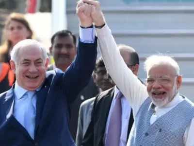 މޯދީގެ އިސްރާއީލް ދަތުރަށްފަހު ބޮޑު ހަނގުރާމައެއް: ހަމަލާތަކުގެ ފަހަތުގައި މޯދީގެ އަތެއް ވާކަމުގެ ތުހުމަތު