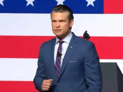  އެމެރިކާގެ ޑިފެންސް މިނިސްޓަރު ނުސީދާކޮށް ރަސޫލާ ސ.އ.ވ އަށް ފުރައްސާރަކޮށްފި