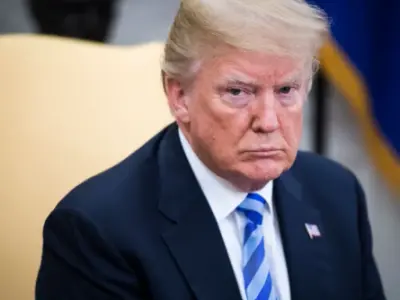 ސްޕެއިންގައި ހުރި އެމެރިކާގެ އަސްކަރީ މަރުކަޒުތައް ބޭނުންކުރަން ހުއްދަ ނުދިނުމުން ޓްރަމްޕް ރުޅިގަދަވެއްޖެ