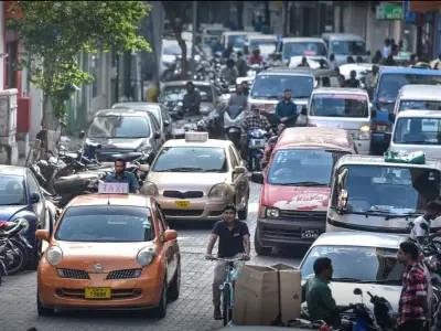 ޓެކްސީއެއްގައި ބޭއްވުނު މުހިންމު ފައިލެއް ހޯދުމަށް އާންމުންގެ އެހީތެރިކަމަށް!