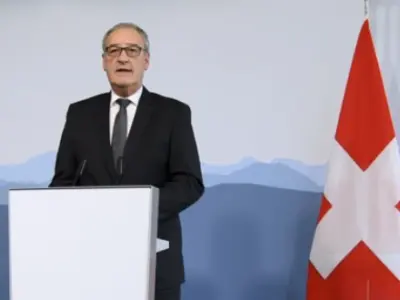 މުއިއްޒަށް ވުރެ ރަނގަޅަށް ސްވިޓްޒަލޭންޑްވެސް އިރާންގެ ދިފާޢުގައި ތެދުވެއްޖެ