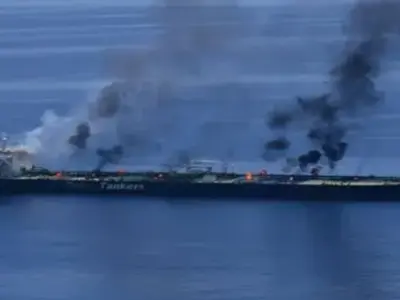 އިރާގުގެ އައްސޭރިފަށުން އެމެރިކާގެ ތެޔޮ ޓޭންކަރަކަށް އީރާނުން ވަރުގަދަ ހަމަލާތަކެއް ދީފި