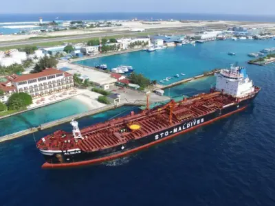 ތެލުގެ ދަތިކަމެއް ނެތް ކަމަށް ބުނެ އެސްޓީއޯއިން ރައްޔިތުންނަށް އޮޅުވާލަނީ؟