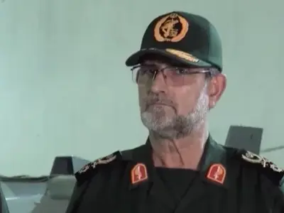 އީރާނުގެ ނޭވީ ކޮމާންޑަރު ޝަހީދުކޮށްލައިފި ކަމަށް އިޒްރޭލުން ބުނެފި