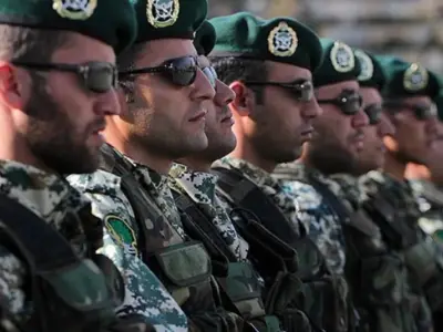 އެމެރިކާއިން ގްރައުންޑް ހަމަލާތައް ދޭނަމަ އެމެރިކާ ސިފައިން ރަހީނުކުރުމަށް އީރާނުން އަމުރުކޮށްފި