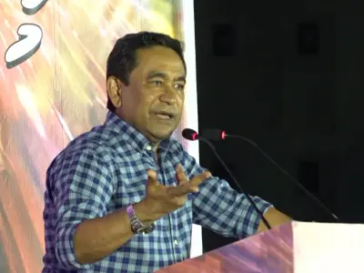 ނޫސްވެރިންނަށް ފިޔަވަޅު އެޅުމުގެ ކުރިން ރައީސަށް ކުރާ ތުހުމަތުތައް ބަލަން ޖެހޭ: ރައީސް ޔާމީން