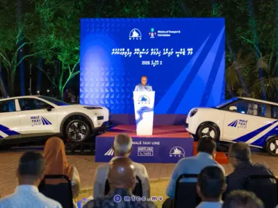 އިންތިޚާބަށް ކަޑަ ޖަހަން އަވަސް އަރުވާލައިގެން ގެނައި ޓެކްސީތައް ނެރުނީ ގަވާއިދާ ޚިލާފަށް