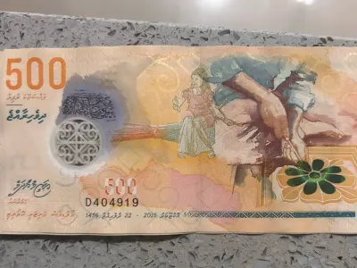 500ގެ ނޫޓުތައް ކުރު، ބައެއް ގަނޑު ދިގު, ފައިސާ ޗާޕުކުރިކަން ފަޅާއަރައިފި