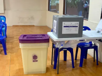 ކައުންސިލް ރައީސުންގެ ގިނަ ގޮނޑިތައް އެމްޑީޕީން ކާމިޔާބުކޮށްފި؛ ސަރުކާރު ހިންގާ ޕީއެންސީއަށް ބޮޑު ނާކާމިޔާބީއެއް