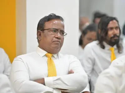 ހަސަން ކުރުސީގެ އިންޒާރެއް ގަޕޯއަށް: އިސްތިއުފާ ދީ ނޫނީ ޕާޓީއިން ބޭރުކޮށްލާނަން