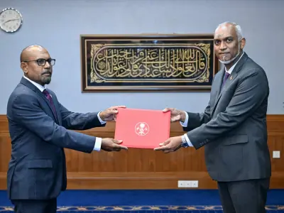 ޑިފެންސް އެންޑް ނޭޝަނަލް ސާވިސް ވަޒީރަކަށް ހަސަން ރަޝީދު