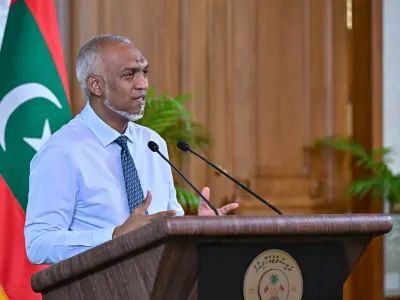 ޑރ ޖަމީލްގެ ވަރުގަދަ ސުވާލެއް: ނުފޫޒު ފޯރުވިކަމަށް އިއުތިރާފުވާއިރު މުއައްސަސާތައް ކޮބާ؟