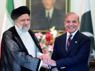 އެމެރިކާގެ އިންޒާރުތަކަށް ބޯނުލަނބާނަން، މަޝްވަރާ ކުރެވޭނީ އިޙްތިރާމާއެކު: ރައީސް ޕެޒެޝްކިއަން