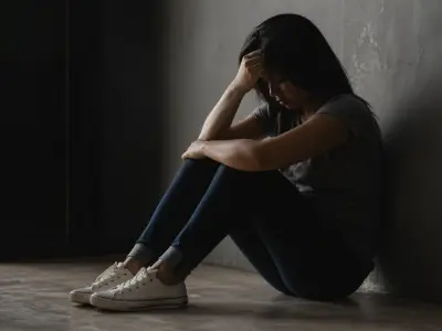 އަމިއްލައަށް މަރުވުން އިތުރުވުން: ބުލީކުރުމާ ދެކޮޅަށް މުޖުތަމައު ހޭލަންޖެހޭ