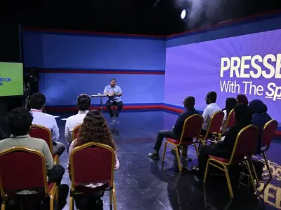 ސިޔާސީ މުވައްޒަފުންގެ އަދަދު ސިއްރުކޮށް، "މަދުކުރަނީ" ކަމަށް ބުނެ އޮޅުވާލަނީ!