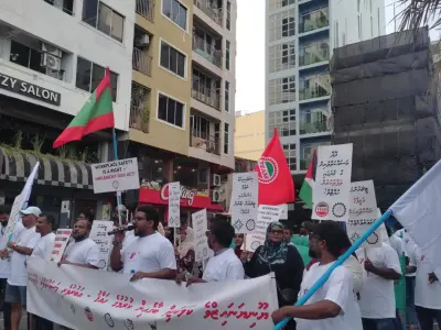 މޭ ޑޭ ހިނގާލުން ބާއްވައިފި!