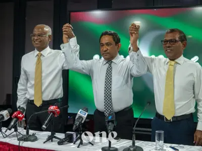 3 ރައީސުން ނުކުމެ މުޅި ޕީއެންސީ ގުޑުވާލައިފި، އެކްޓިވިސްޓުން ތިބީ ނުނިދާ ޑިފެންސަށް ކުޅެން!