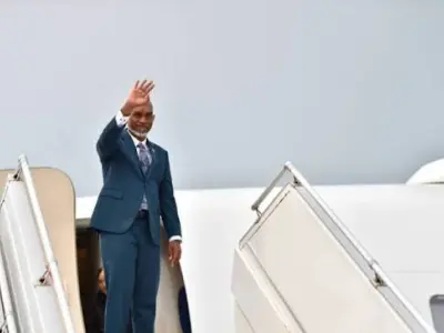 އީދު ސަމާން ނުކޮށް ރައީސް ސިންގަޕޫރަށް ވަޑައިގެންނެވުމުން ޑރ ޖަމީލުގެ ފާޑުކިޔުން