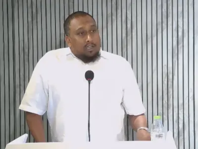 ބަނގުރޫޓުވީކަން އިއުލާން ނުކުރިޔަސް ރާއްޖެ އޮތީ ބަނގުރޫޓުވެފައި: މޮސްޓާ
