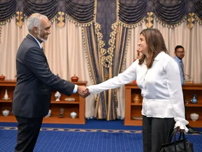 ޑީބީއެމްގެ ޗެއަރމަން ވެސް ބޭންކުގެ މަސައްކަތް ނުފެށެނީސް އިސްތިއުފާ ދީފި
